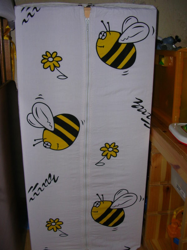 Комплект для детской Весёлые пчёлки